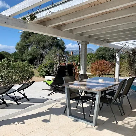 Luxury Country By Sardiniagem, Walk To Beach
